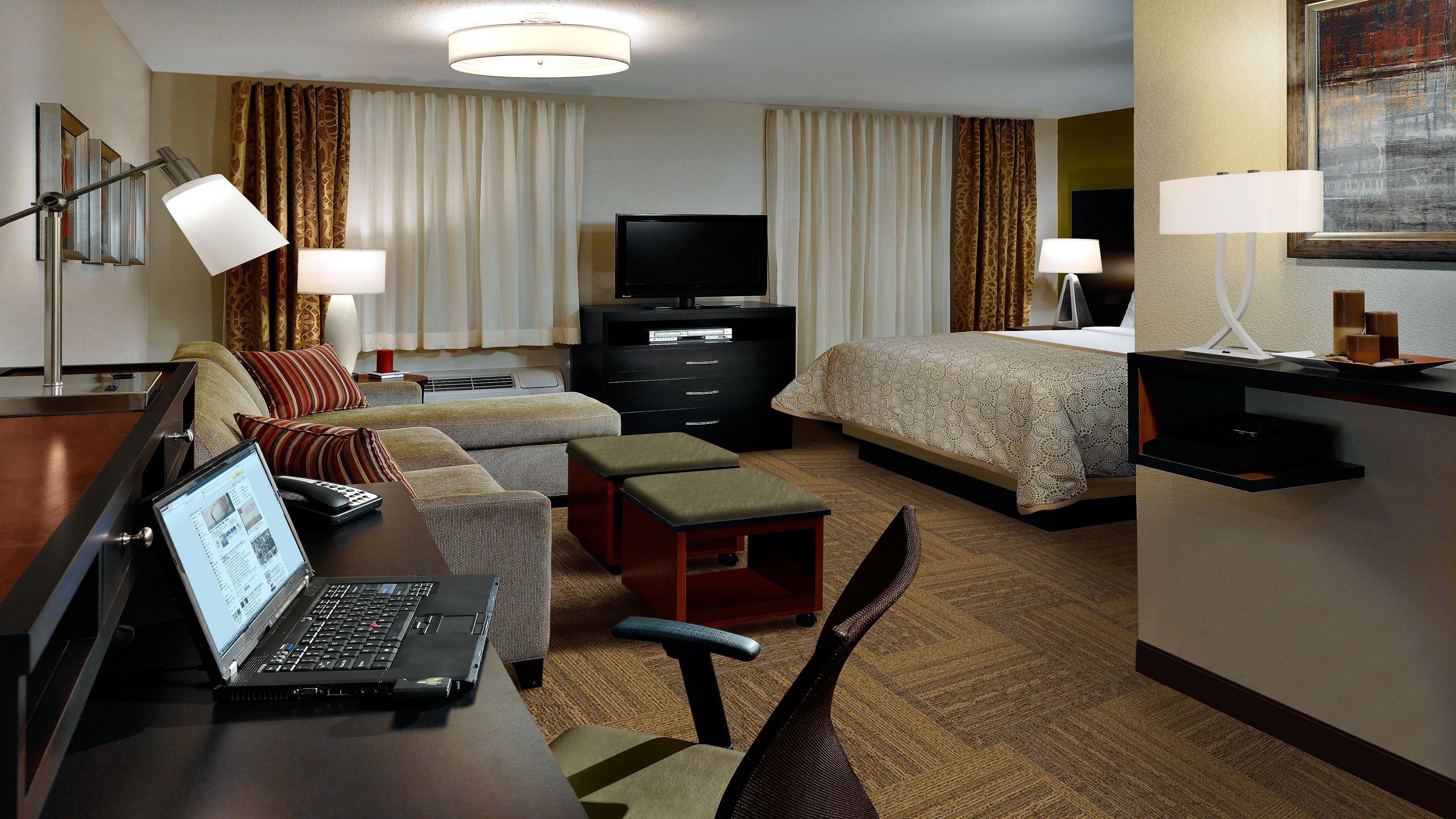 Staybridge Suites Dearborn By Ihg Exterior foto